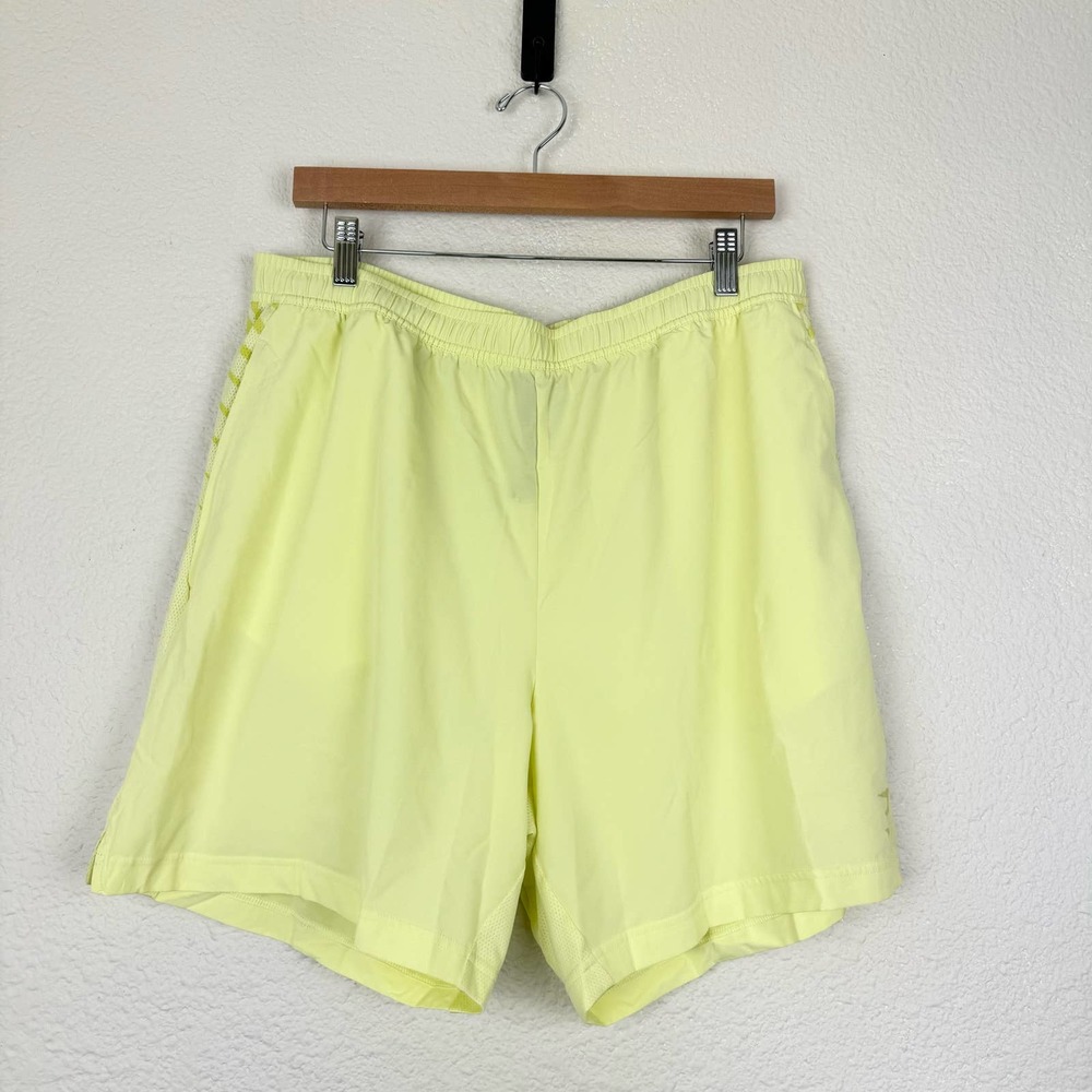 Gymshark Sport Stripe 7” Shorts in Firefly Green